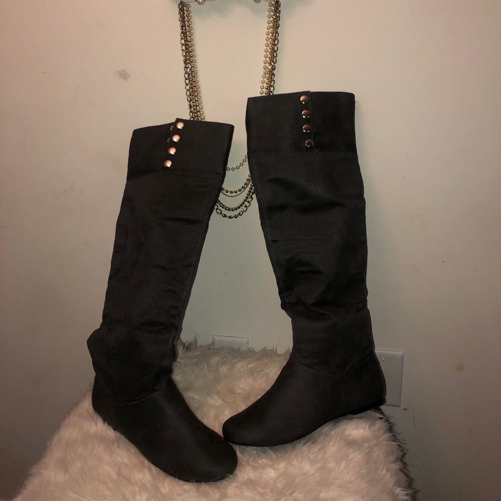 Women’s boots